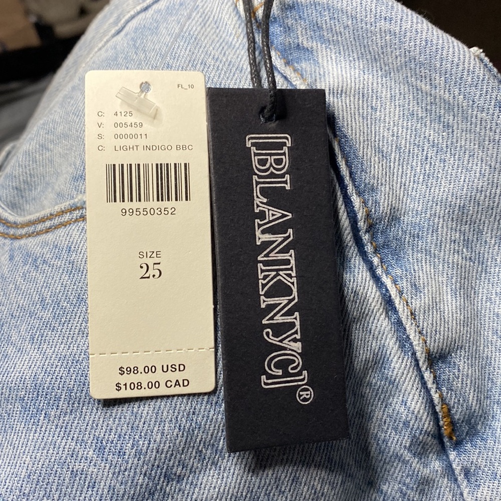 NWT Blank NYC The Leonard Distressed Bermuda Shorts Size 25 - Picture 7 of 10